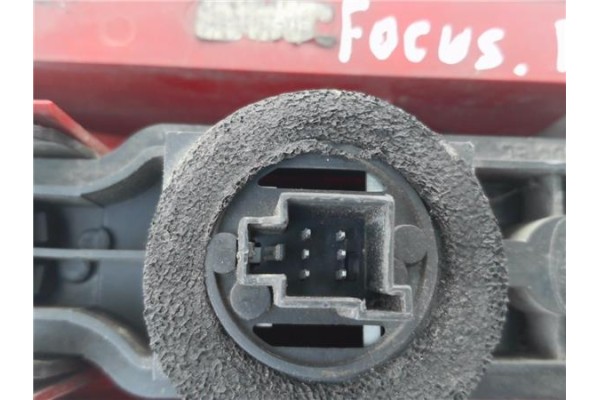 Recambio de piloto trasero derecho para ford focus (daw, dbw) 1.4 16v referencia OEM IAM XS4X13404EC  