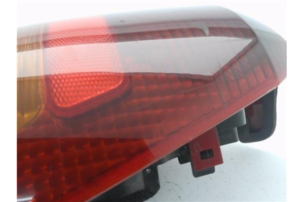 Recambio de piloto trasero derecho para ford focus (daw, dbw) 1.4 16v referencia OEM IAM XS4X13404EC  