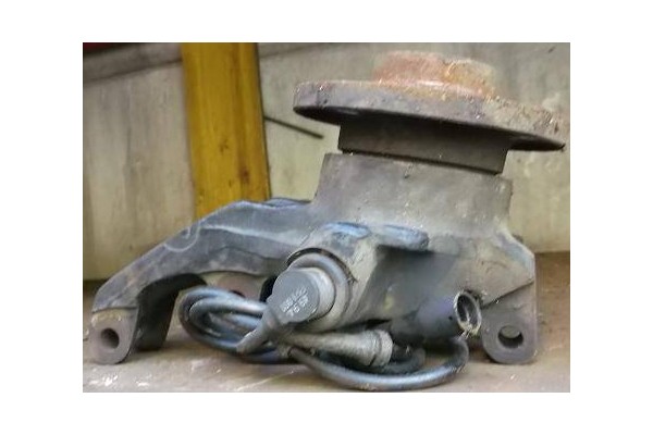 Recambio de mangueta delantero izquierda para audi coupe (8b3) 2.2 quattro referencia OEM IAM   