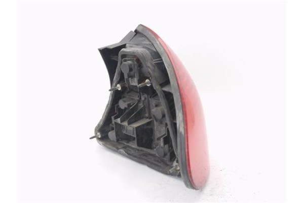 Recambio de piloto trasero izquierdo para ford mondeo ii (bap) 1.8 td referencia OEM IAM 96BG13A603  