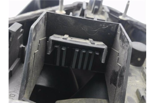 Recambio de piloto trasero izquierdo para ford mondeo ii (bap) 1.8 td referencia OEM IAM 96BG13A603  