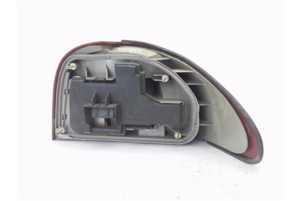Recambio de piloto trasero izquierdo para ford mondeo i (gbp) 1.8 td referencia OEM IAM 93BG13N004DB  