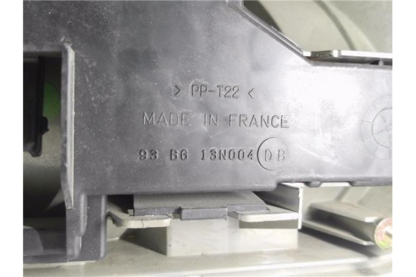 Recambio de piloto trasero izquierdo para ford mondeo i (gbp) 1.8 td referencia OEM IAM 93BG13N004DB  