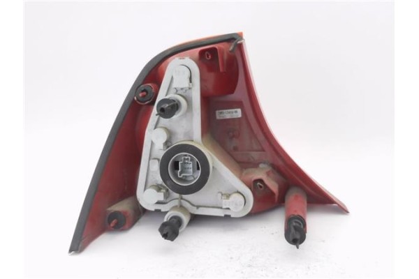 Recambio de piloto trasero derecho para ford focus (db3) 1.6 referencia OEM IAM 1M5113404BB  