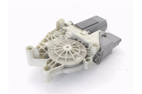 Recambio de mecanismo elevalunas delantero izquierdo para citroen xsara picasso 2.0 1.6 hdi 90 exclusive referencia OEM IAM 7746 Recambio de mecanismo elevalunas delantero izquierdo para citroen xsara picasso 2.0 1.6 hdi 90 exclusive referencia OEM IAM 7746