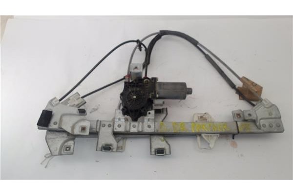 Recambio de mecanismo elevalunas delantero derecho para peugeot partner furgón referencia OEM IAM 0130821762   Recambio de mecanismo elevalunas delantero derecho para peugeot partner furgón referencia OEM IAM 0130821762