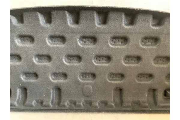 Recambio de bandeja trasero para seat ibiza (6l1) 1.9 sdi referencia OEM IAM 6L6867769H6E8   Recambio de bandeja trasero para seat ibiza (6l1) 1.9 sdi referencia OEM IAM 6L6867769H6E8