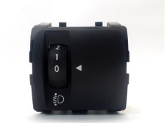 INTERRUPTOR REGULACION ALTURA FAROS 251902972R 