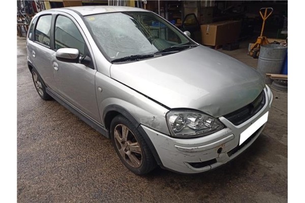 opel corsa c del año 2004