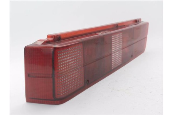 Recambio de piloto trasero izquierdo para lancia y 10 1.1 i.e. fire (156ag) referencia OEM IAM 7718343  