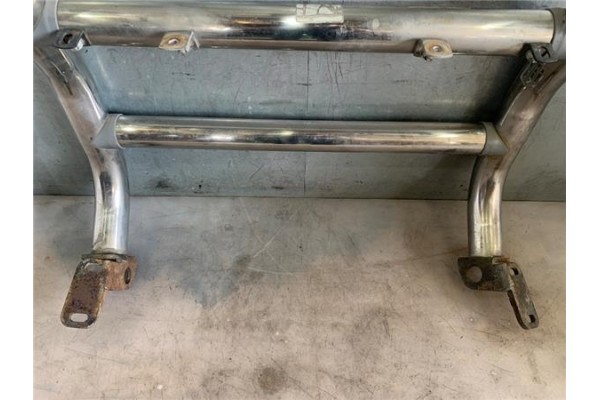 Recambio de defensa para opel frontera a referencia OEM IAM   