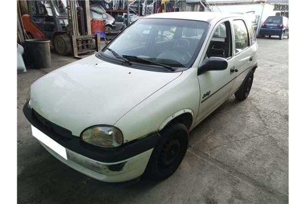 opel corsa b del año 1996