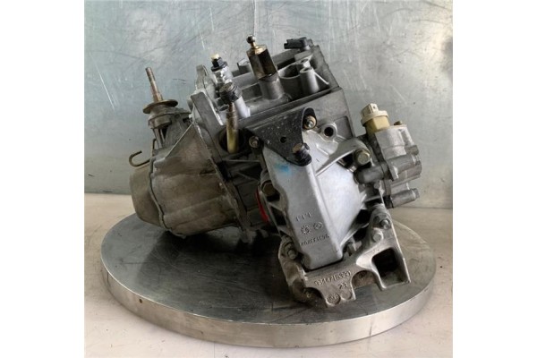 Recambio de caja cambios manual para citroen xsara berlina 2.0 hdi 90 referencia OEM IAM 20DL42  