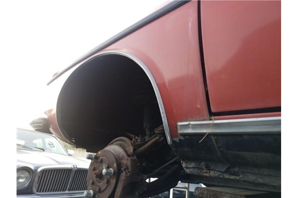 Recambio de aleta delantero izquierda para renault 12 1.3 (1170) referencia OEM IAM   