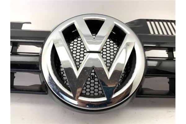 Recambio de rejilla capo para volkswagen golf vi (5k1) 1.6 advance referencia OEM IAM 5K0853651  