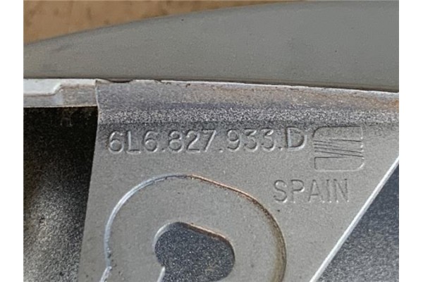 Recambio de aleron trasero para seat ibiza (6l1) 1.9 sdi referencia OEM IAM 6L6827933D  