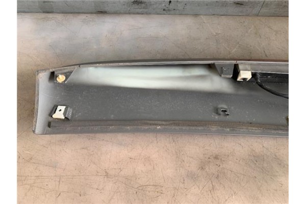 Recambio de aleron trasero para seat ibiza (6l1) 1.4 fresh referencia OEM IAM 6L6827939D  