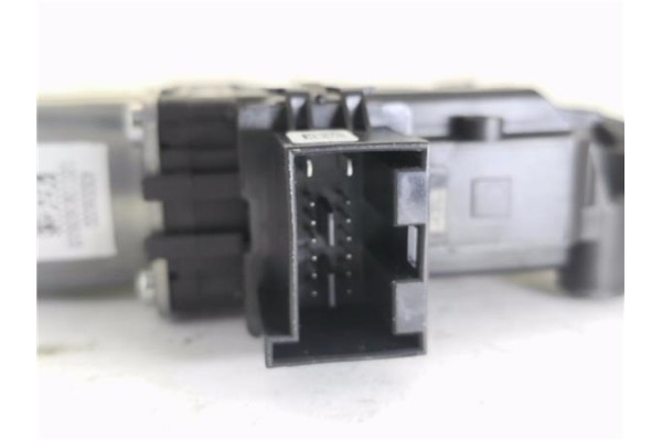 Recambio de motor elevalunas delantero derecho para seat ibiza berlina (6j5) 1.4 stylance / style referencia OEM IAM 6R0959802Q 