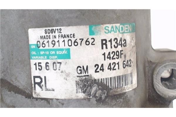 Recambio de compresor aire acond. para opel meriva 1.7 cdti referencia OEM IAM 24421642  