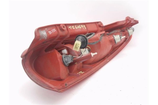 Recambio de piloto trasero izquierdo para daewoo tacuma 1.6 sx referencia OEM IAM 96460013  