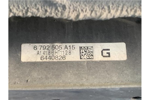 Recambio de puente trasero para bmw serie 1 berlina 5p (f20) 2.0 116d referencia OEM IAM 6792505A15 6440826 
