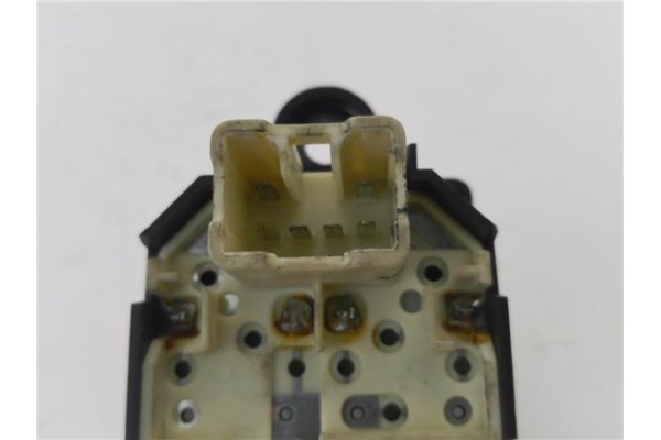 Recambio de mando elevalunas delantero izquierdo para hyundai atos prime (mx) 1.0 i referencia OEM IAM 9357006000 S2LH215S31D 