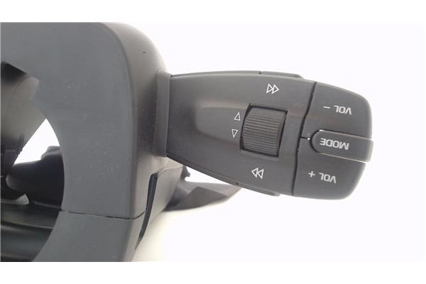 Recambio de embellecedor columna direccion para seat ibiza berlina (6j5) 1.4 stylance / style referencia OEM IAM 6J0858559A  