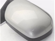 Recambio de retrovisor electrico derecho para toyota corolla verso (e12) 1.8 linea sol referencia OEM IAM 8791013200  