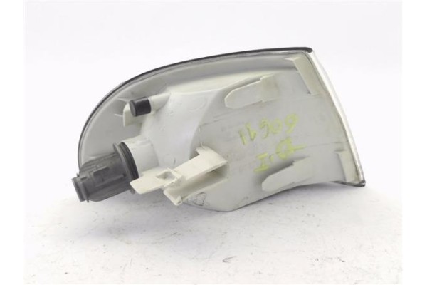 Recambio de intermitente delantero izquierdo para audi a4 berlina (b5) 1.8 referencia OEM IAM 4D0949127B  