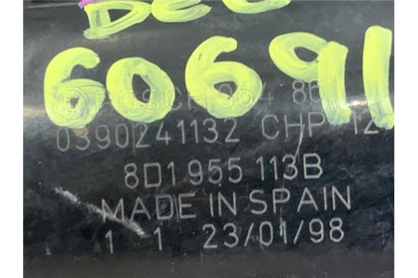 Recambio de motor limpiaparabrisas delantero para audi a4 berlina (b5) 1.8 referencia OEM IAM 8D1955113B  