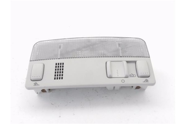 Recambio de luz delantero central techo para seat ibiza berlina (6j5) 1.4 stylance / style referencia OEM IAM 3B0947105C  