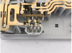 Recambio de luz delantero central techo para seat ibiza berlina (6j5) 1.4 stylance / style referencia OEM IAM 3B0947105C  