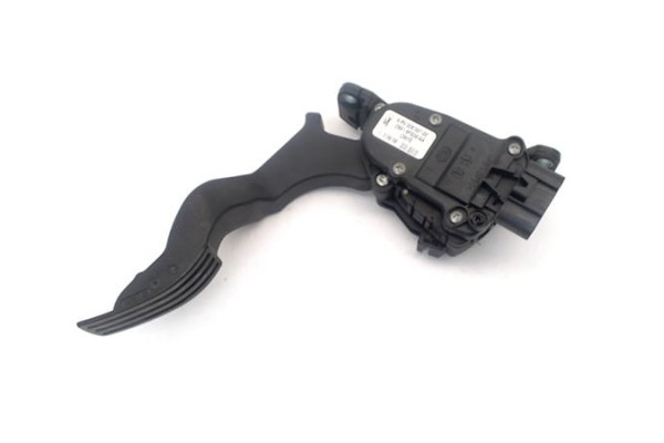 Recambio de pedal acelerador para ford fiesta vi 1.4 tdci referencia OEM IAM   