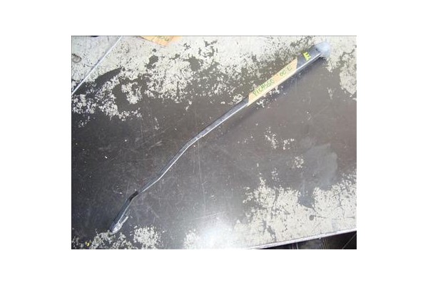 Recambio de brazo limpiaparabrisas delantero para citroen xsara picasso (1999) 2.0 hdi referencia OEM IAM   