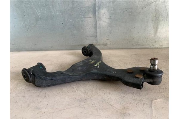 Recambio de brazo inferior delantero izquierdo para mercedes-benz vito furgón (639) 2.1 111cdi referencia OEM IAM A6393300410 A6