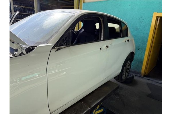 Recambio de puerta delantero izquierda para bmw serie 1 berlina 5p (f20) 2.0 116d referencia OEM IAM 41007284511  