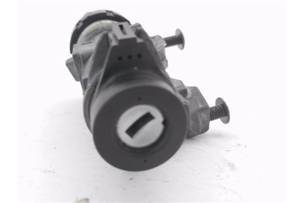 Recambio de clausor para seat ibiza berlina (6j5) 1.4 stylance / style referencia OEM IAM 6R0905851D  