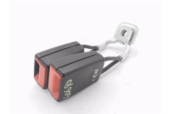 Recambio de anclaje cinturon trasero izquierdo para seat ibiza berlina (6j5) 1.4 stylance / style referencia OEM IAM 6R0857739Q 