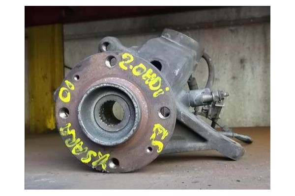 Recambio de mangueta delantero izquierda para citroen xsara berlina 2.0 hdi 90 referencia OEM IAM   
