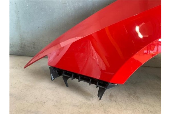 Recambio de aleta delantero izquierda para seat ibiza berlina (6j5) 1.4 stylance / style referencia OEM IAM 6J0821021D  