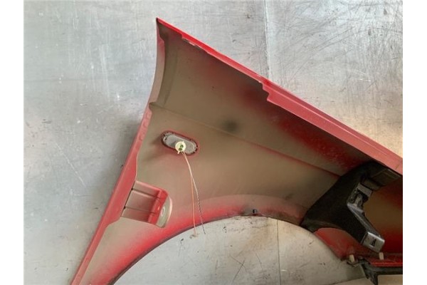 Recambio de aleta delantero izquierda para seat ibiza berlina (6j5) 1.4 stylance / style referencia OEM IAM 6J0821021D  