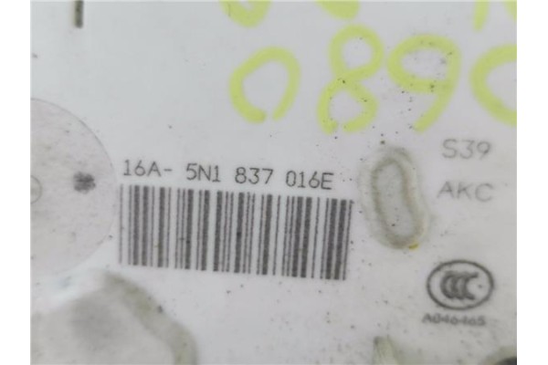 Recambio de cierre electromagnetico delantero derecho para seat ibiza berlina (6j5) 1.4 stylance / style referencia OEM IAM 3C18