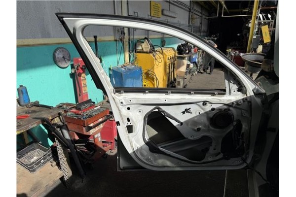 Recambio de puerta delantero izquierda para bmw serie 1 berlina 5p (f20) 2.0 116d referencia OEM IAM 41007284511  