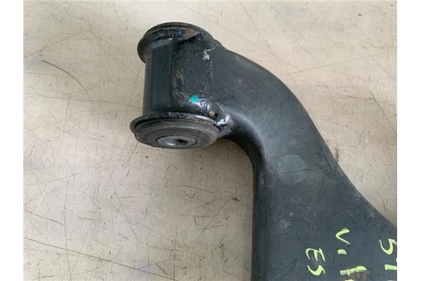 Recambio de brazo inferior delantero izquierdo para mercedes-benz vito furgón (639) 2.1 111cdi referencia OEM IAM A6393300410 A6