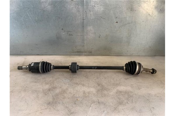 Recambio de palier delantero derecho para toyota yaris (ncp1/nlp1/scp1) 1.4 d-4d referencia OEM IAM   