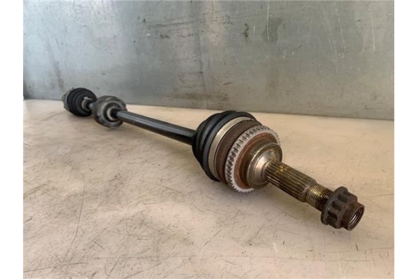 Recambio de palier delantero derecho para toyota yaris (ncp1/nlp1/scp1) 1.4 d-4d referencia OEM IAM   