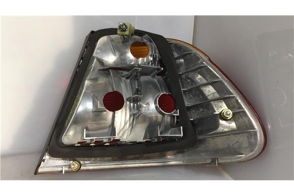 Recambio de piloto trasero izquierdo para bmw serie 3 berlina (e46) 2.0 320d referencia OEM IAM 63218364921 11277110 