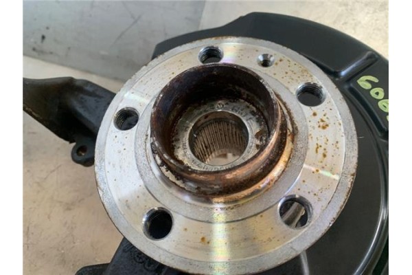 Recambio de mangueta delantero izquierda para seat ibiza berlina (6j5) 1.4 stylance / style referencia OEM IAM 6R0615311  