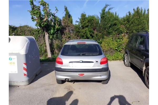peugeot 206 del año 1999