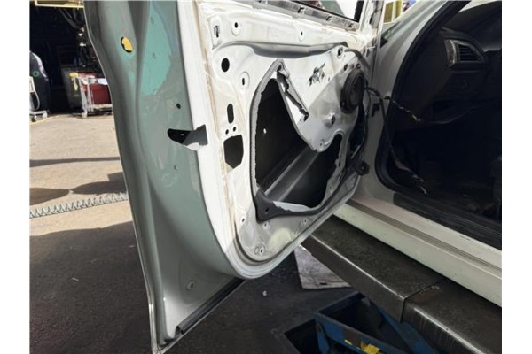 Recambio de puerta delantero izquierda para bmw serie 1 berlina 5p (f20) 2.0 116d referencia OEM IAM 41007284511  